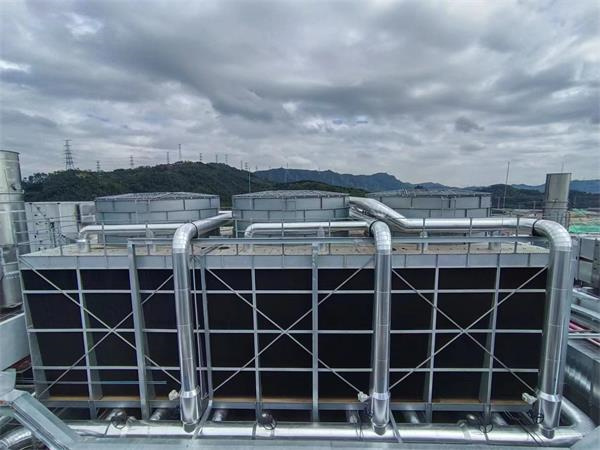 橫流冷卻塔內(nèi)壁部件打磨工藝處理(橫流式冷卻塔結(jié)構(gòu))
